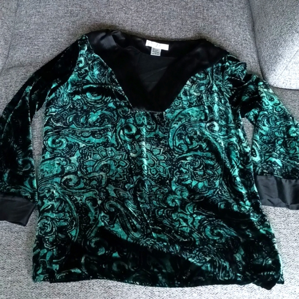 Vintage Diane Von Furstenberg velvet silk paisley blouse